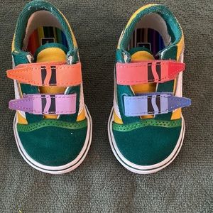 Vans X Crayola Old Skool V toddler size 5